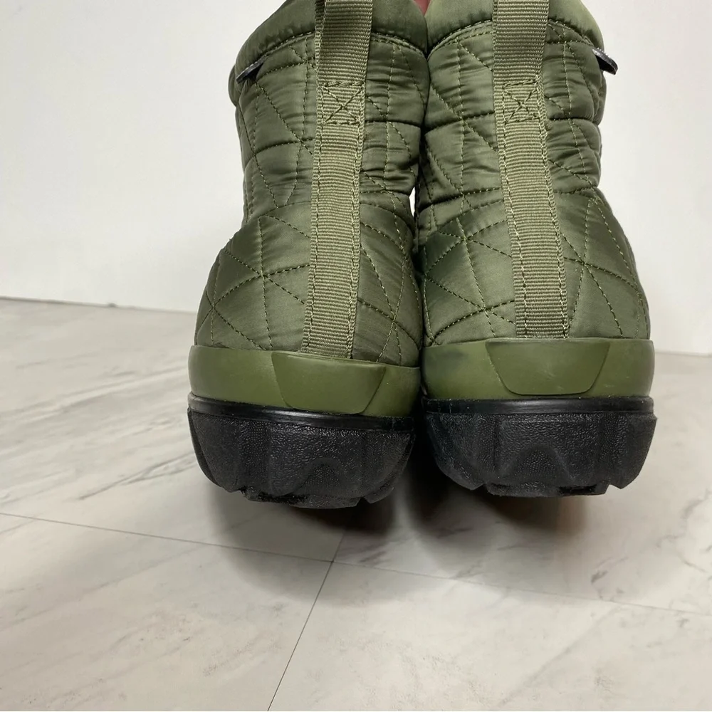 Bogs Snowday II Short Green Puffer Boot 10